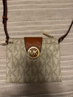 Michael Kors Cream and Brown MK Signature Crossbody